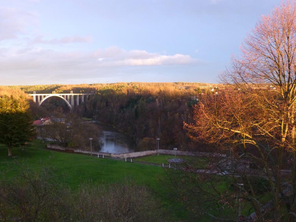 Pstrossova Vila - U Klasterni Zahrady Bechyně Extérieur photo