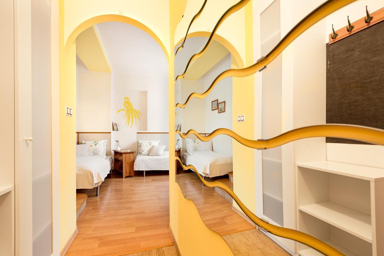 Pstrossova Vila - U Klasterni Zahrady Bechyně Extérieur photo